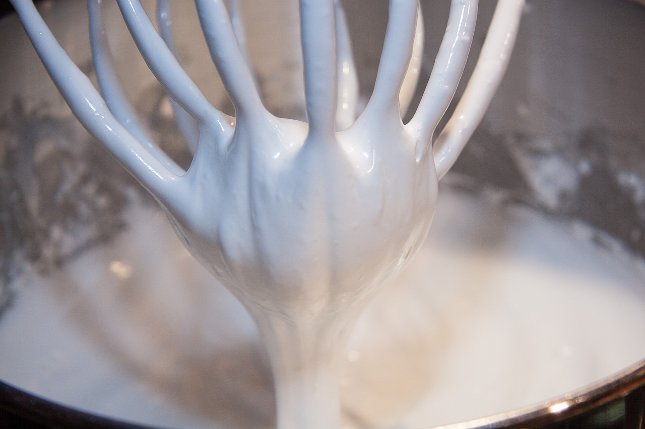 Whip Eggs Separately for Extra Lift (image credits: pixabay)