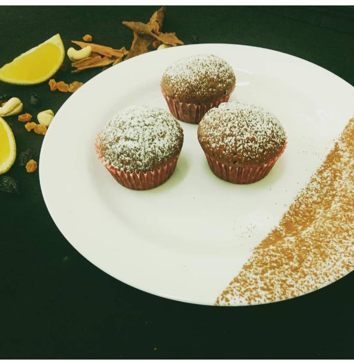 Avocado Chocolate Muffins: Creamy Texture, Healthy Fats (image credits: wikimedia)