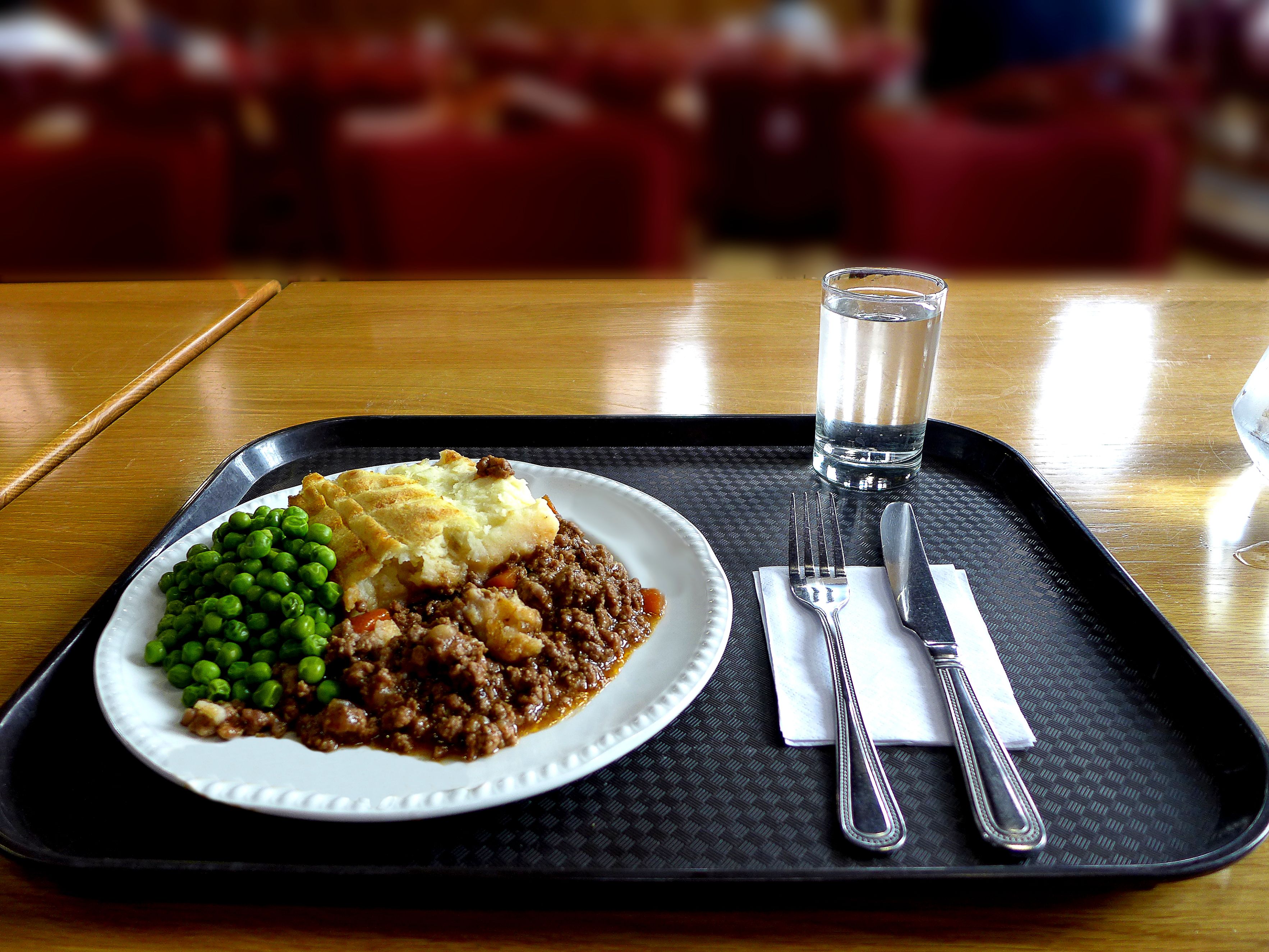 Shepherd's Pie: A Comforting Classic (image credits: wikimedia)