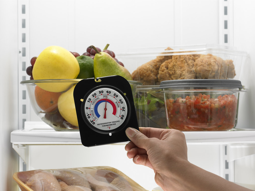Incorrectly Setting Your Refrigerator Temperature (image credits: flickr)