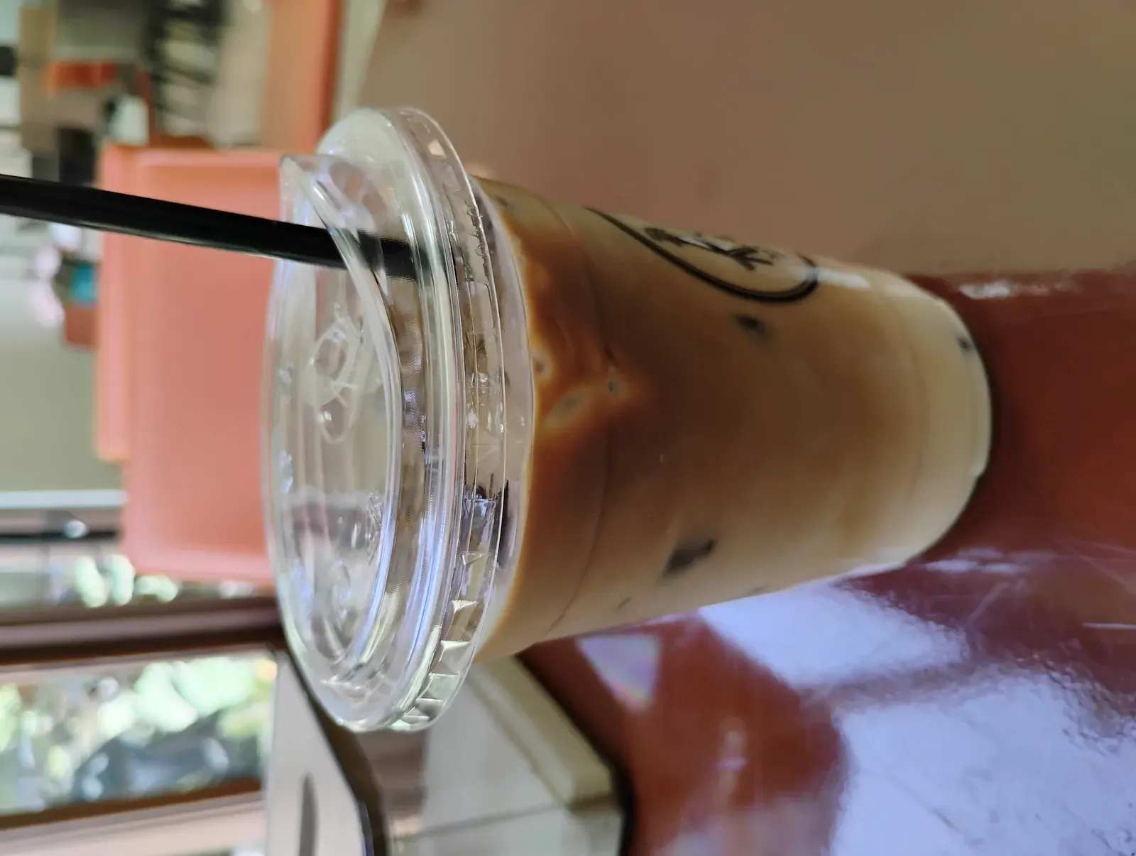 Sugary Coffee Drinks That Feel Necessary (Image Credits: Wikimedia)