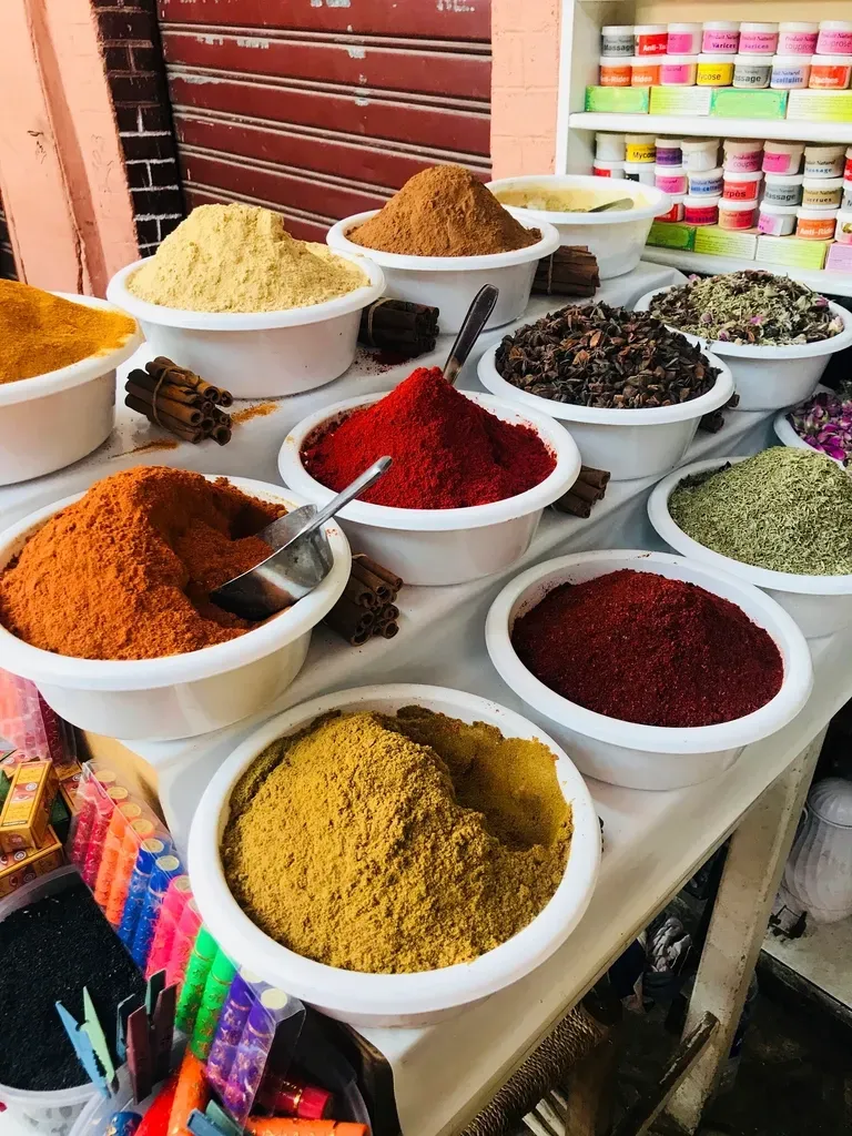 Recognizing Regional Spice Traditions (Image Credits: Rawpixel)