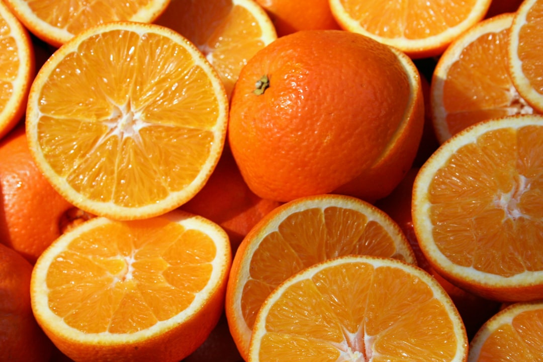 Oranges: Hydration and Fiber (image credits: unsplash)