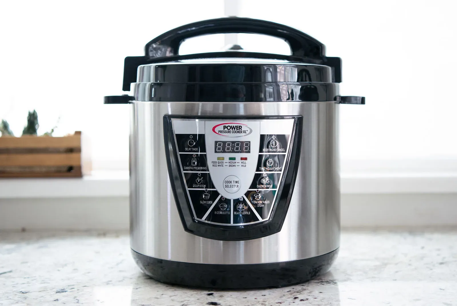 The Instant Pot: When Hype Meets Reality (Image Credits: Wikimedia)