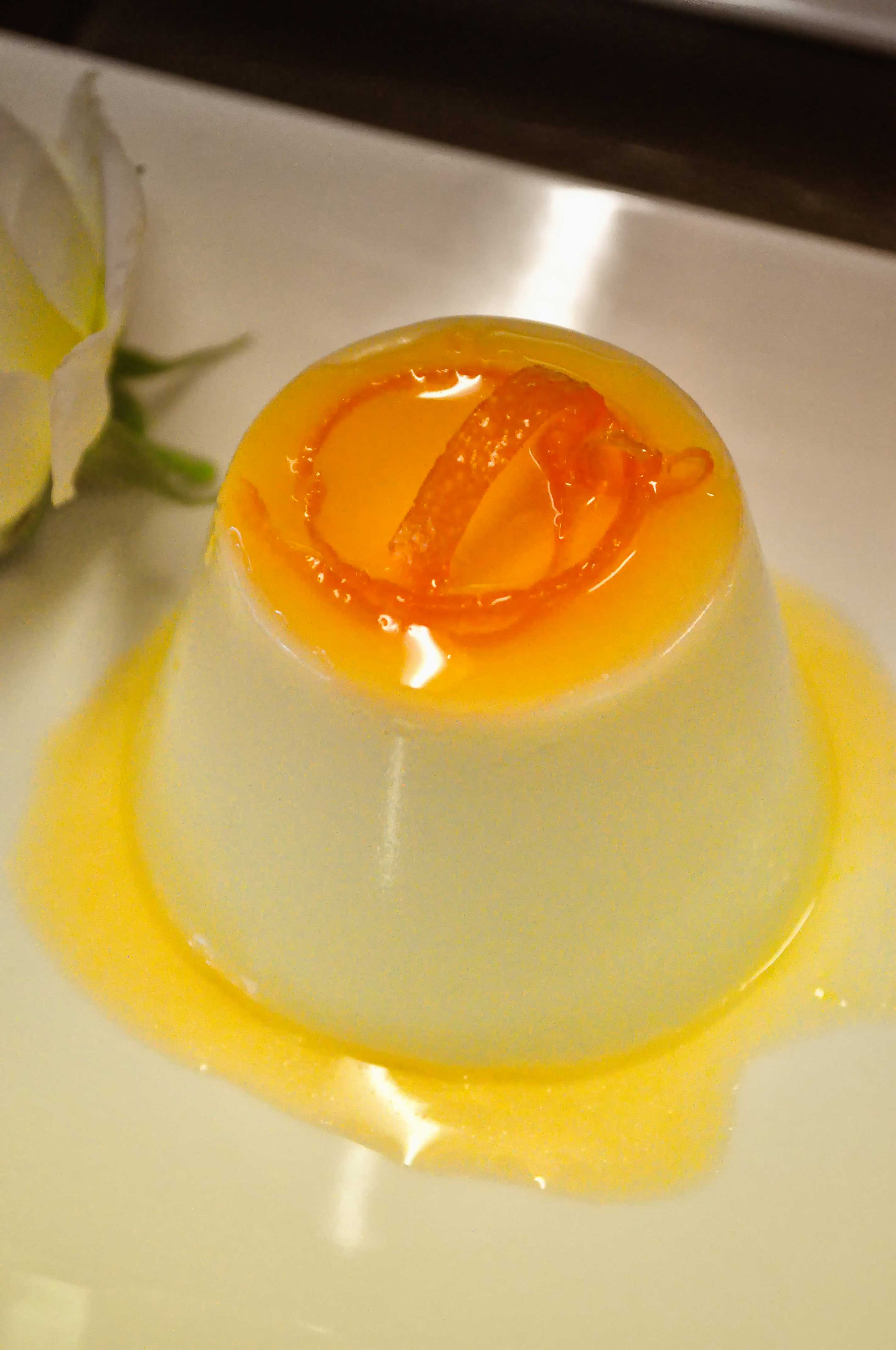 Seasonal Magic: Why Springtime Loves Orange Blossom (image credits: wikimedia)