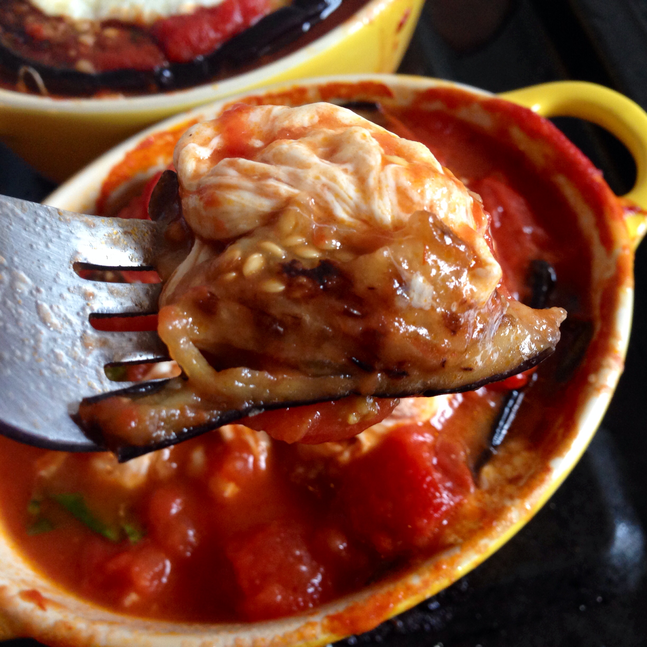 Eggplant Parmesan Lightened Up (image credits: wikimedia)