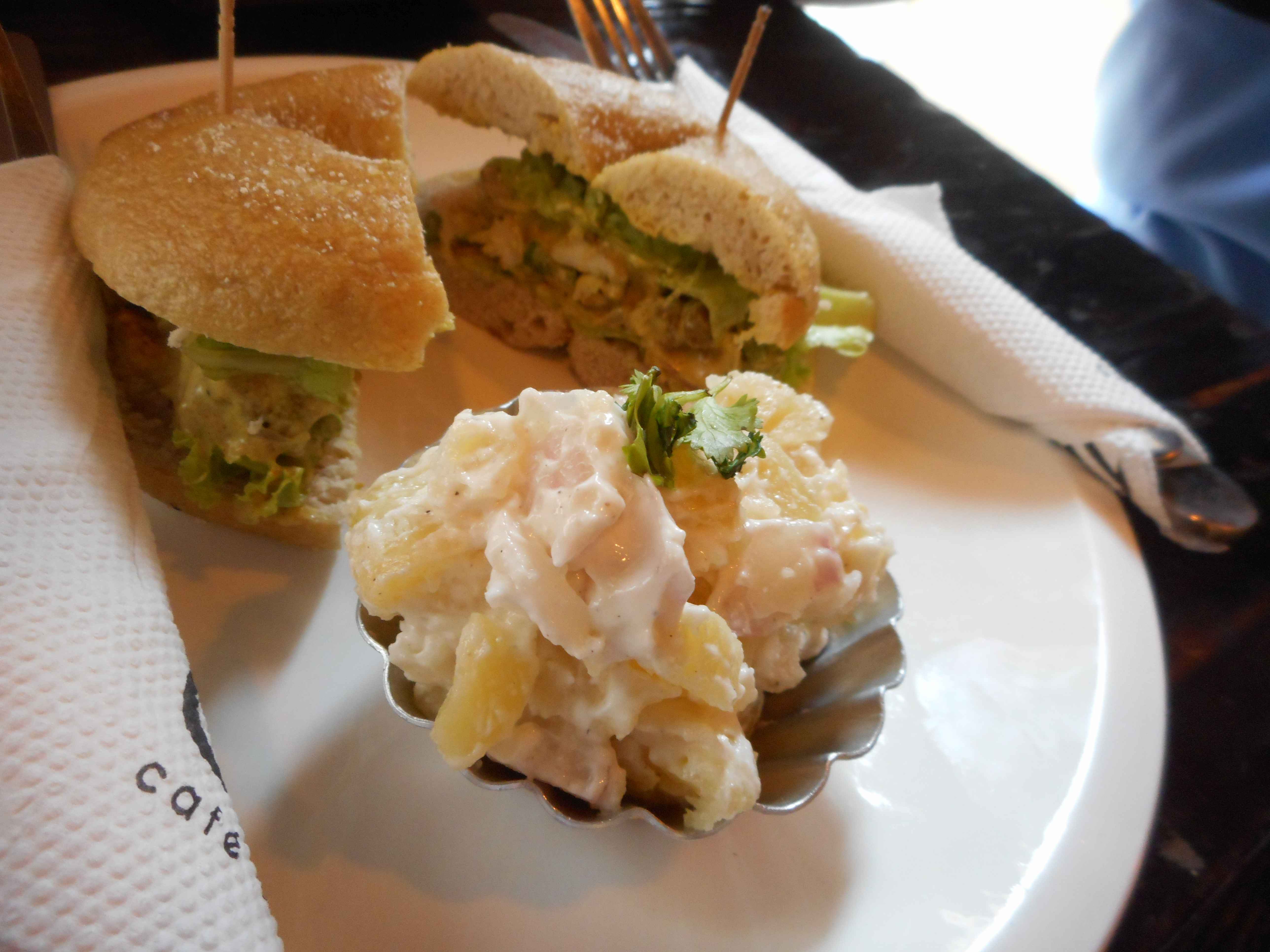 Why Apple Pandowdy Matters: Cultural Connections (image credits: wikimedia)