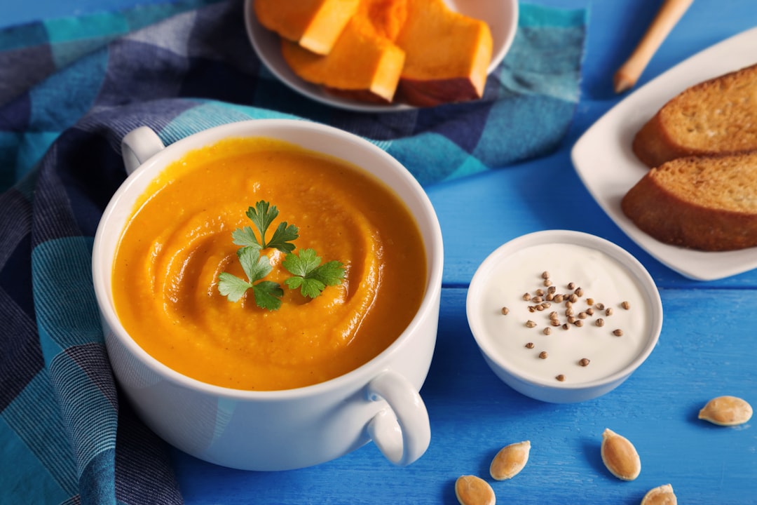 11. Blend Hot Soup with a Hand Mixer (No Splatter) (image credits: unsplash)