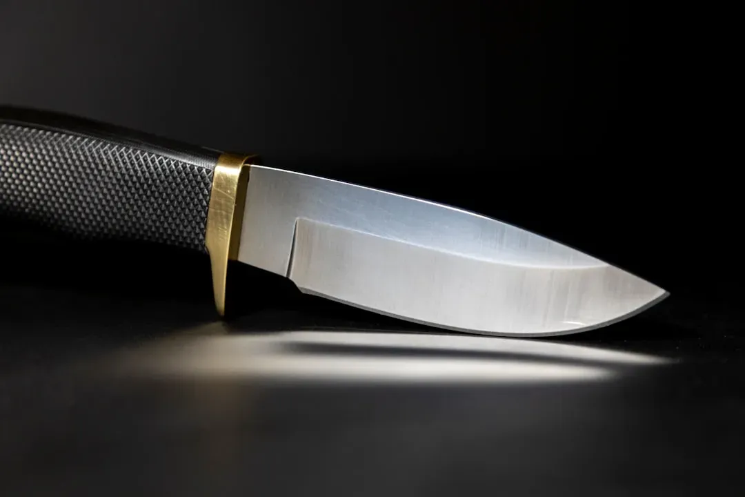 What Is Actually Happening at the Edge of Your Blade (Image Credits: Unsplash)