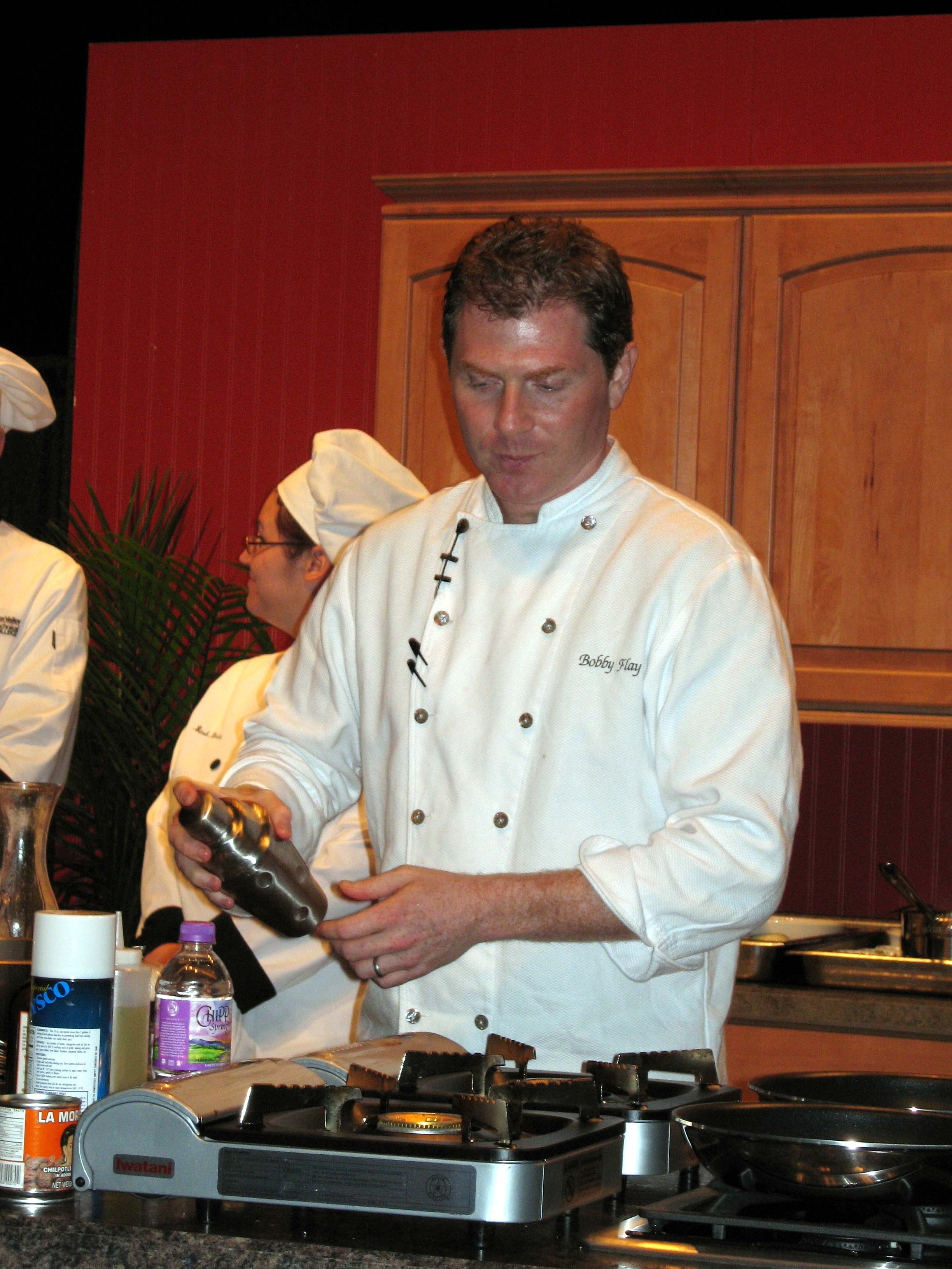 Bobby Flay - The Unshakeable Food Network Veteran (image credits: wikimedia)