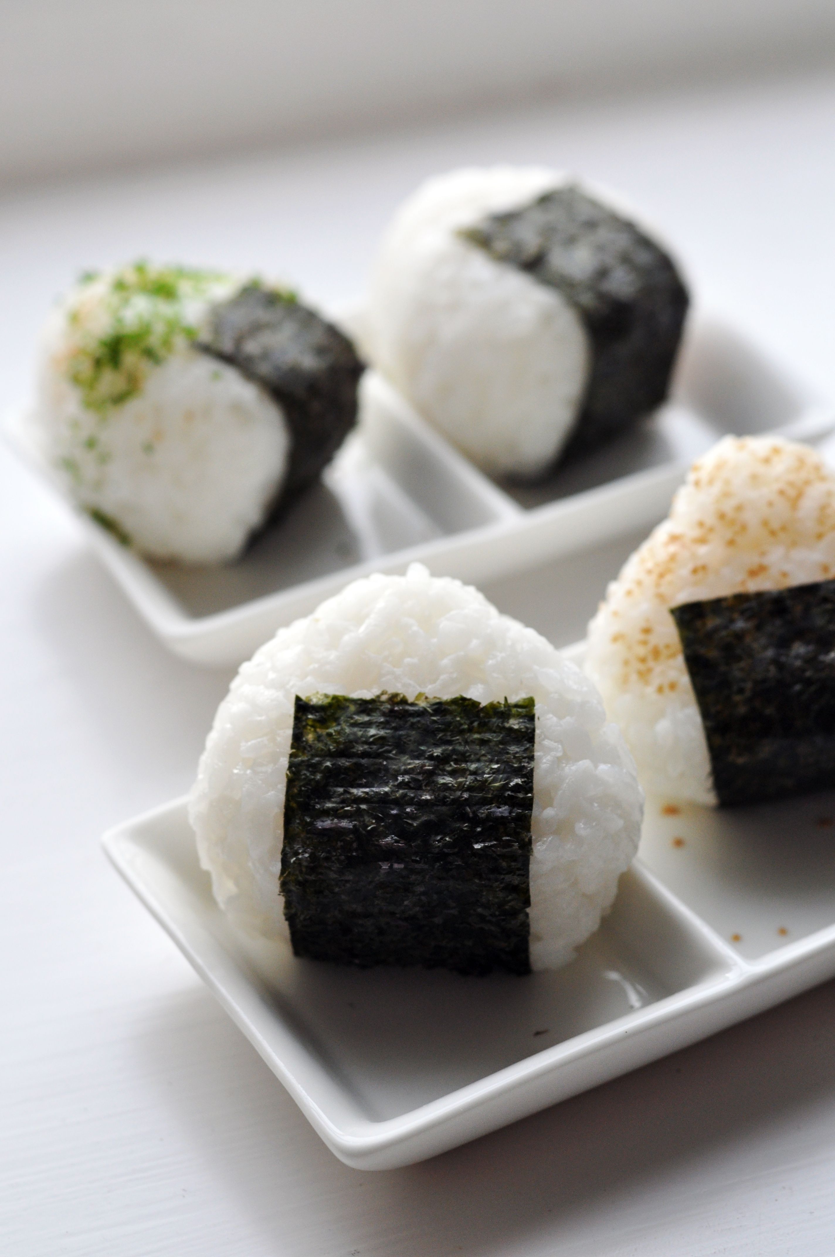 Onigiri: A Simple Yet Satisfying Snack (image credits: wikimedia)