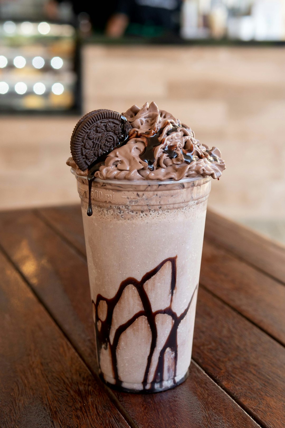 Milkshake vs. Thickshake (image credits: unsplash)