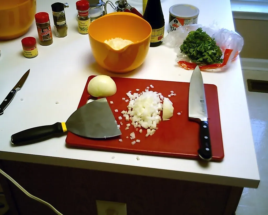 From Cutting Brownies to Conquering Dinner Rush (Image Credits: Flickr)