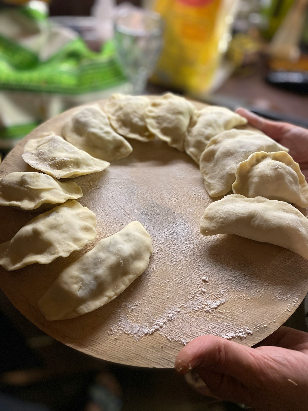 Chinese Dumplings: The Art of Hand-folding Excellence (image credits: unsplash)