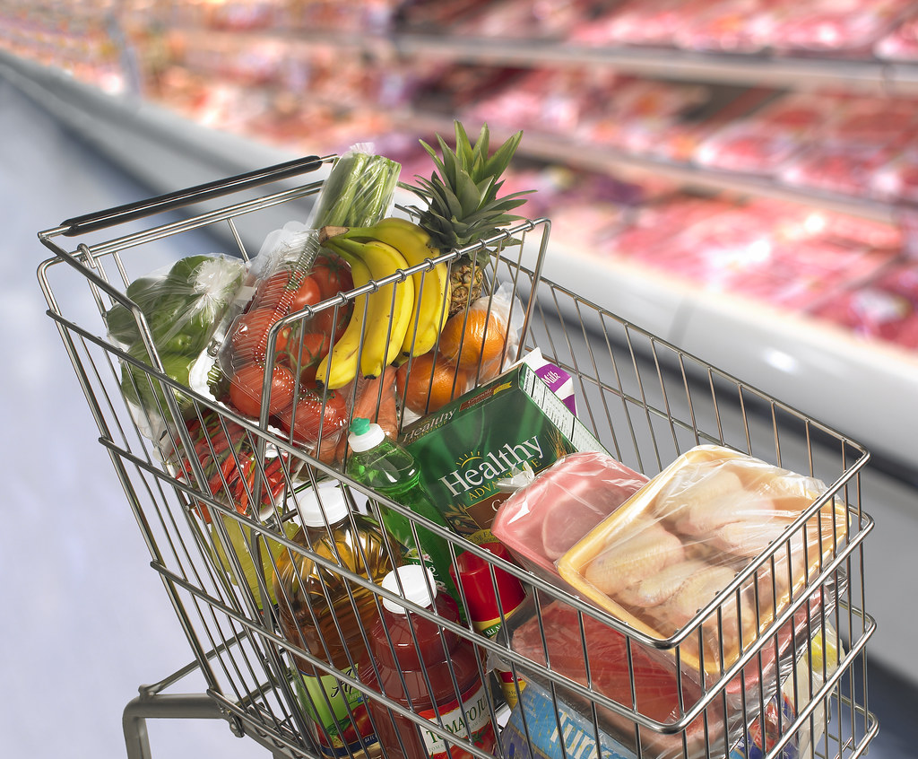 Fresh Produce Next to Raw Seafood (image credits: flickr)