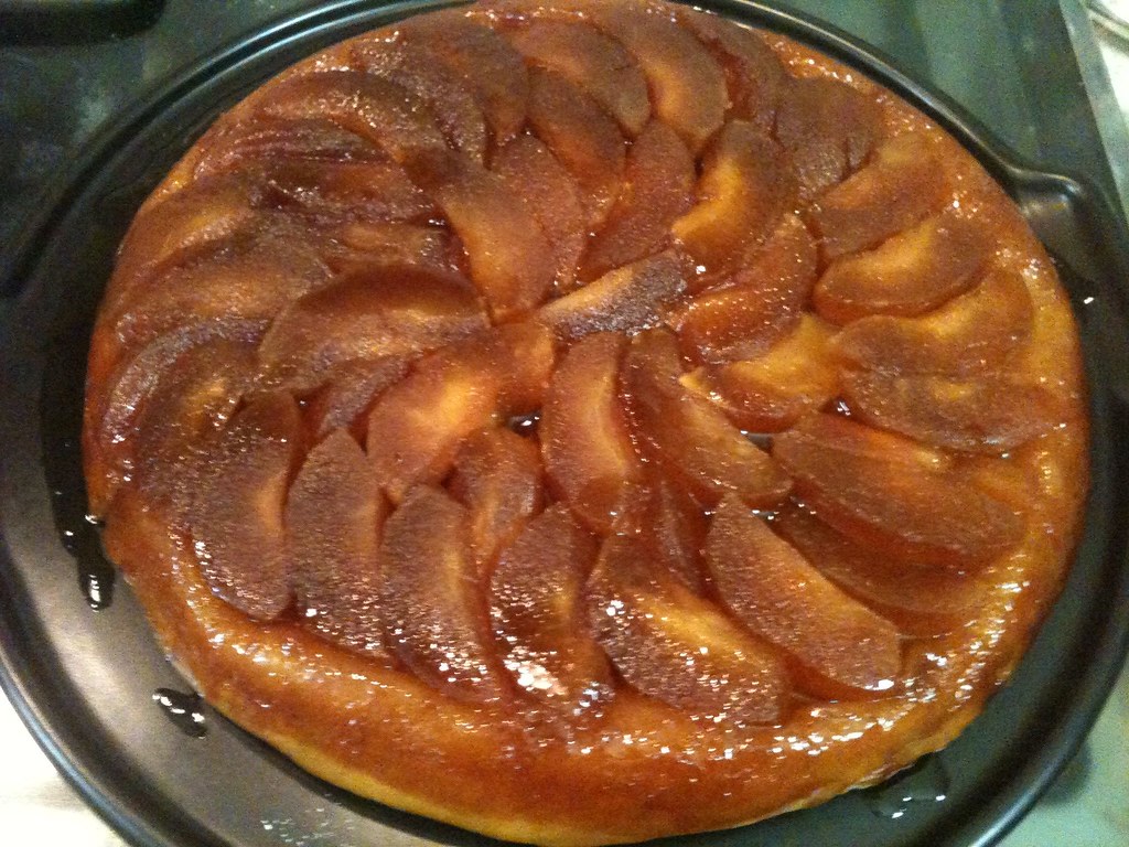 Tarte Tatin - The Upside-Down Masterpiece (Image Credits: Flickr)