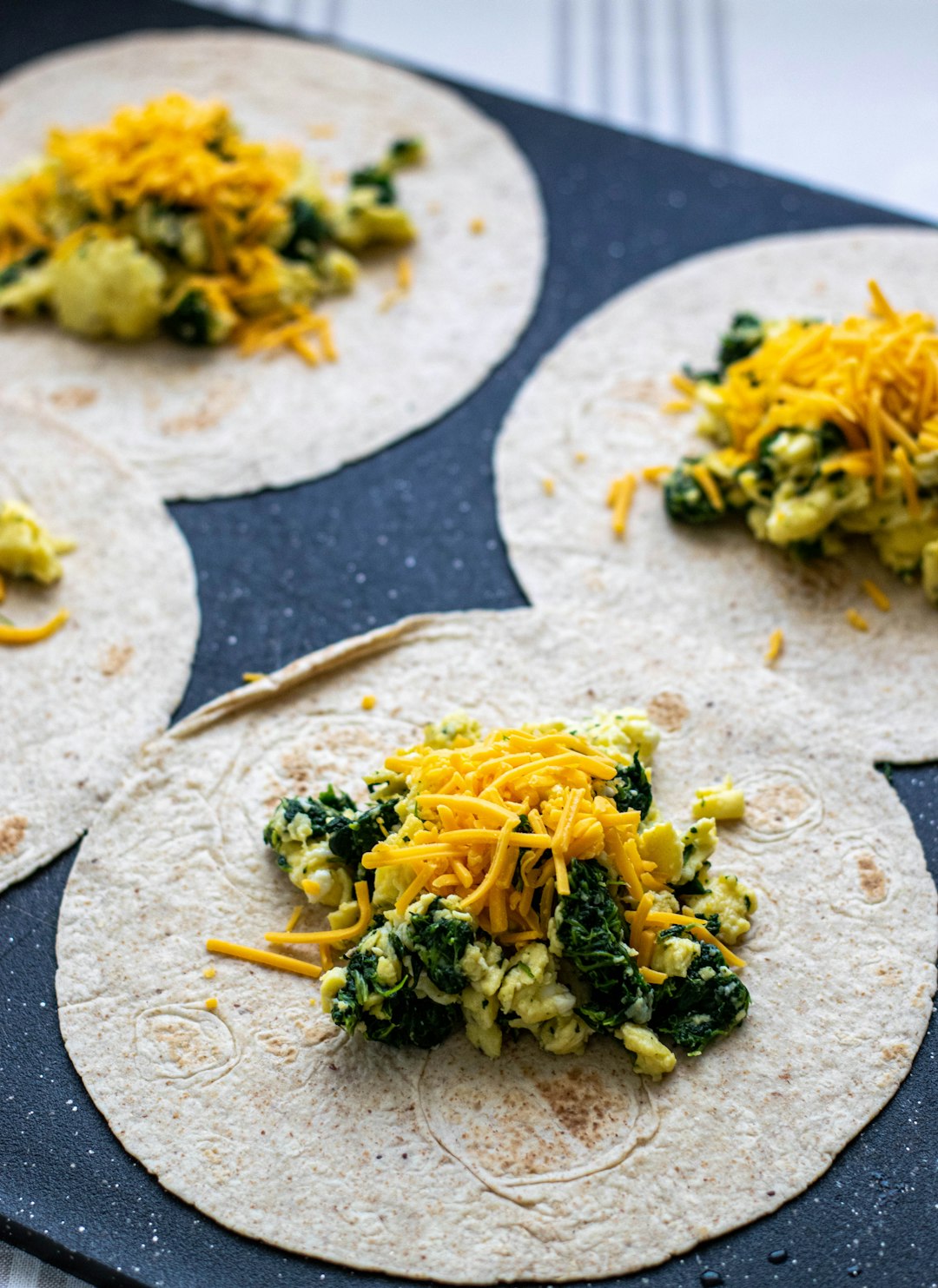 Egg and Spinach Wrap: A Nutrient-Dense Combo (image credits: unsplash)