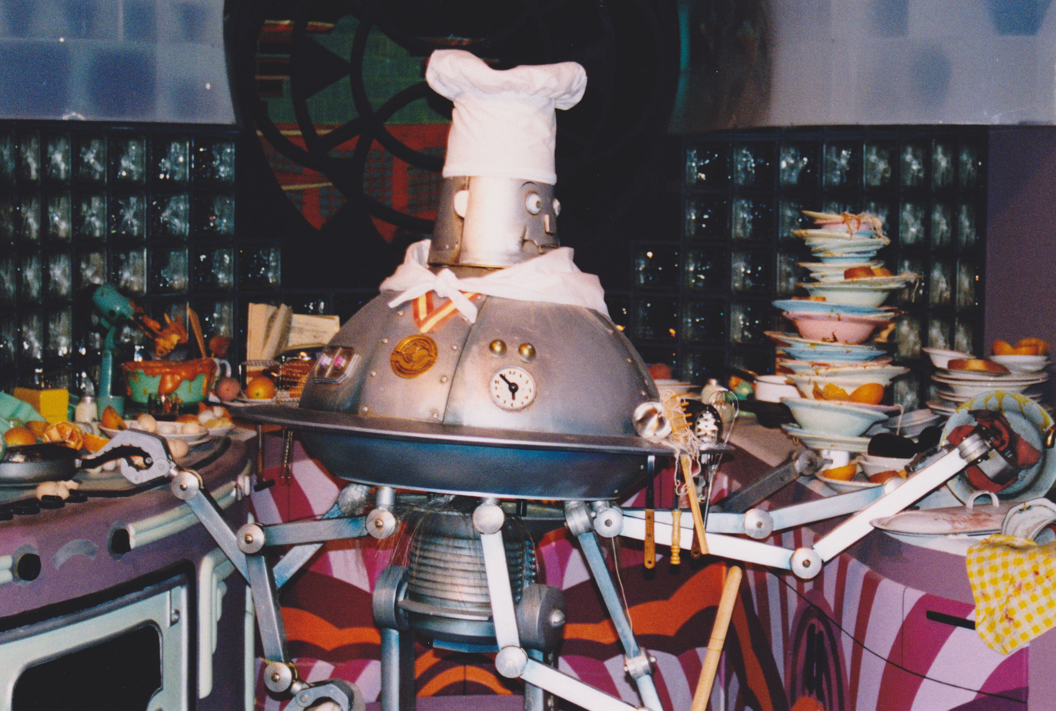 Teaching Healthy Cooking Skills (image credits: wikimedia)