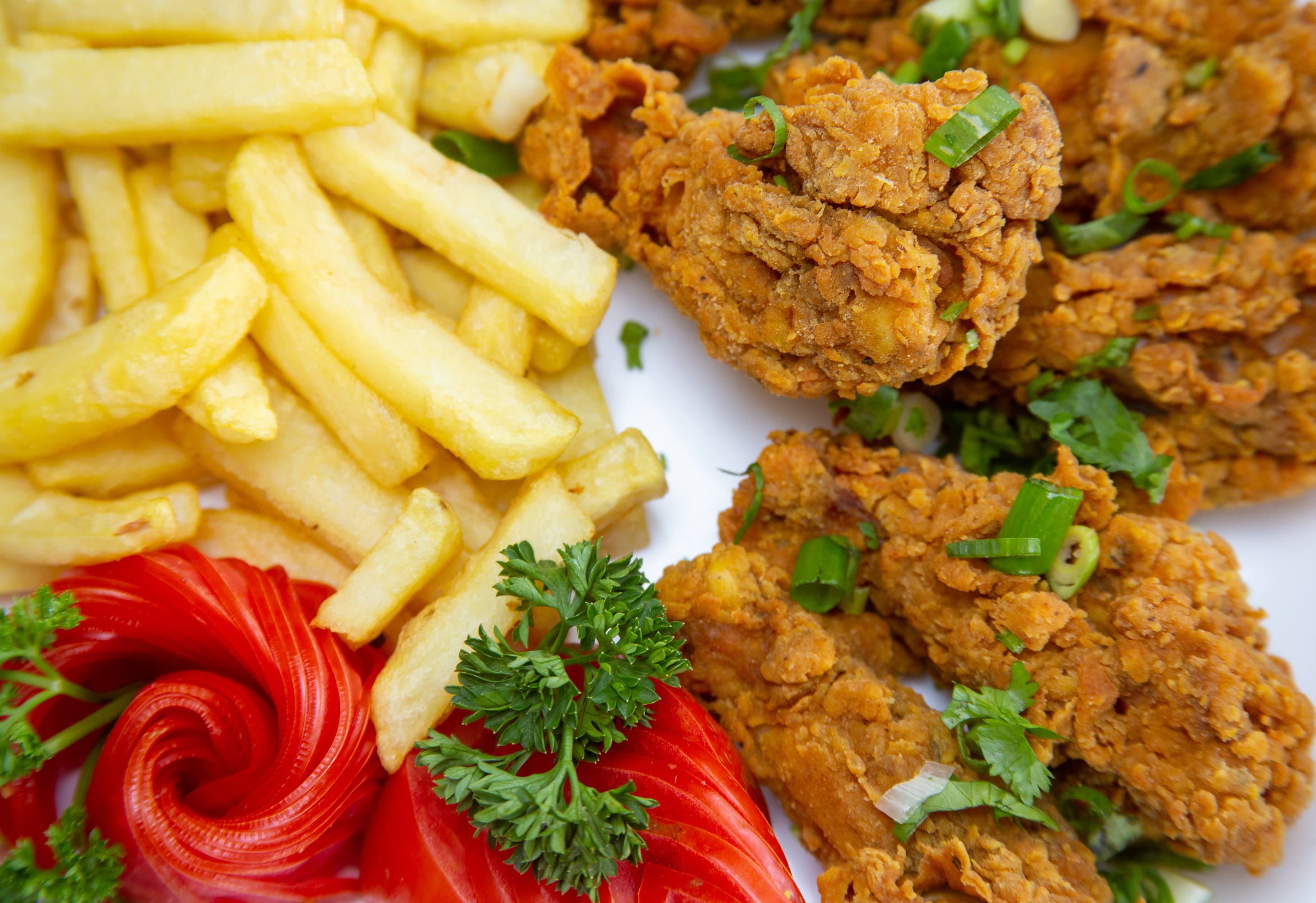 Fried Foods: The Greasy Energy Drain (image credits: wikimedia)