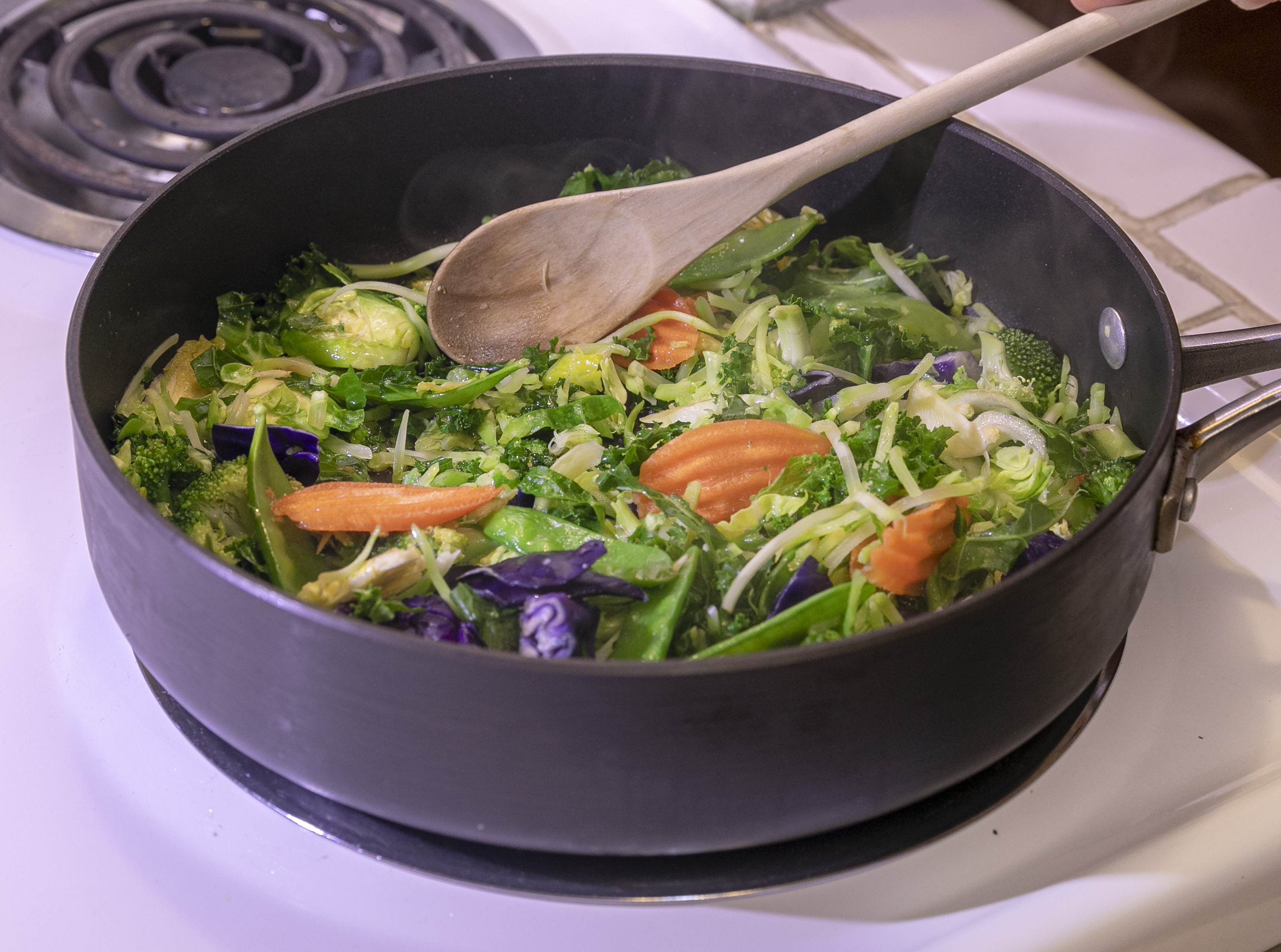 1. Vegetable Stir-Fry (image credits: wikimedia)