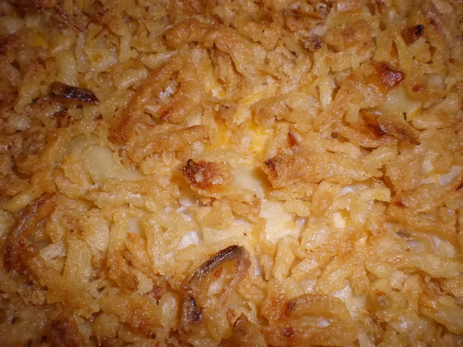 Tuna Casserole with Crushed Potato Chips (Image Credits: Wikimedia)