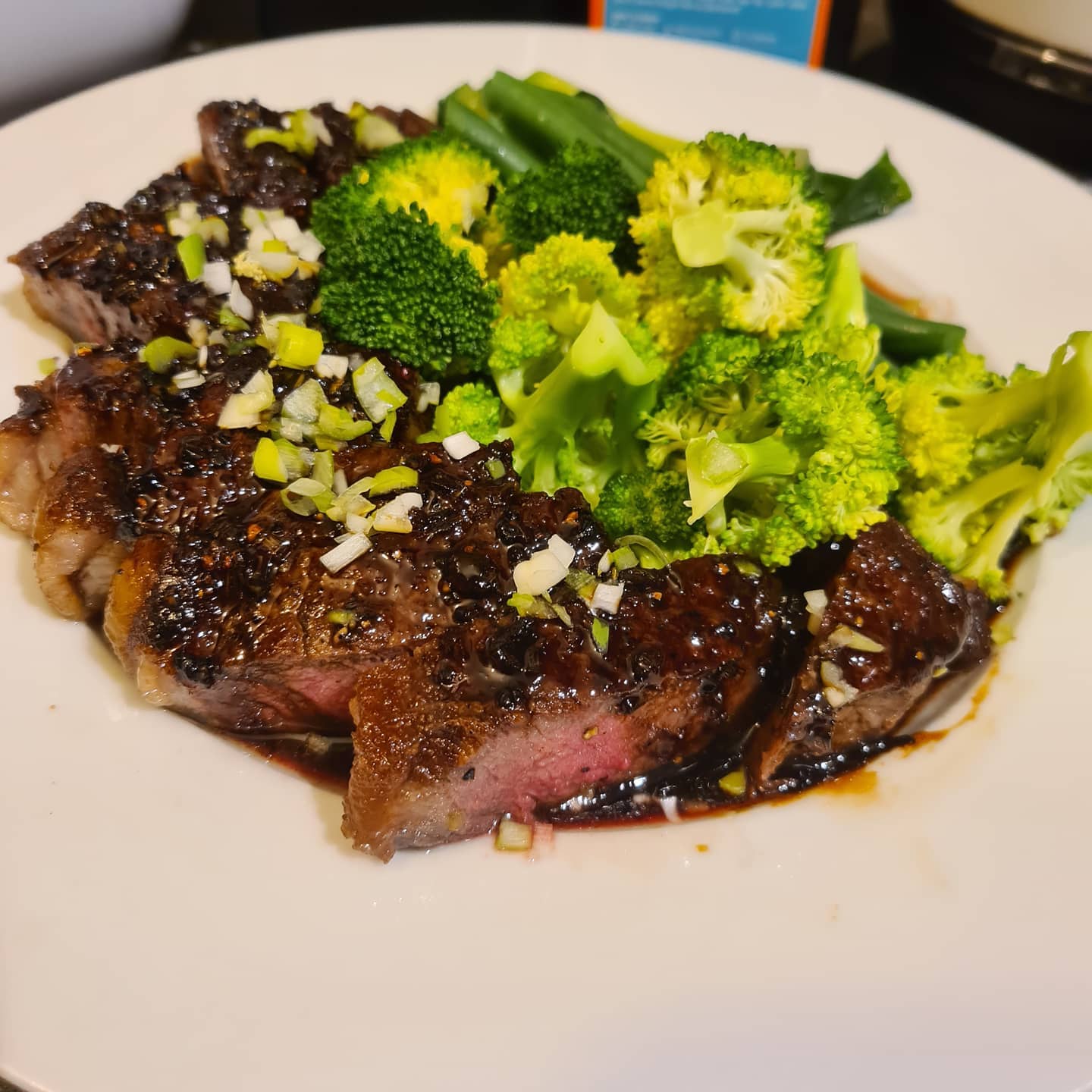 10. Garlic Butter Steak Bites (image credits: wikimedia)