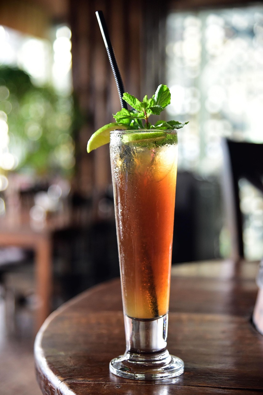 Long Island Iced Tea: The Ultimate Red Flag (image credits: pixabay)