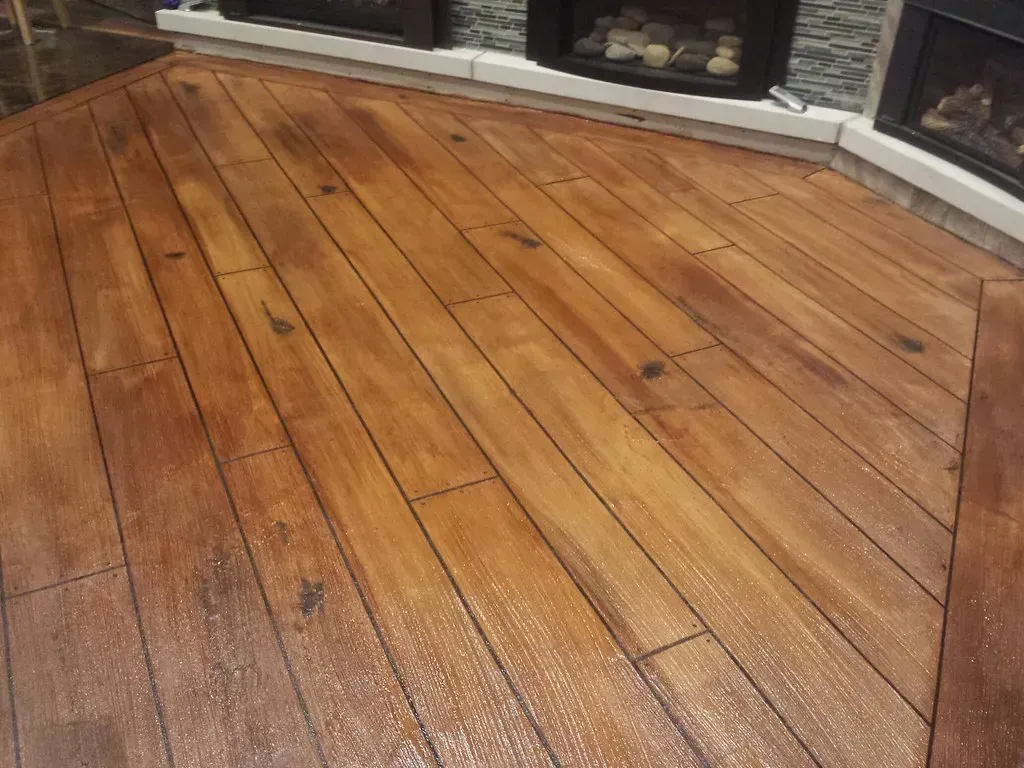 Faux Finishes and Materials (Image Credits: Flickr)