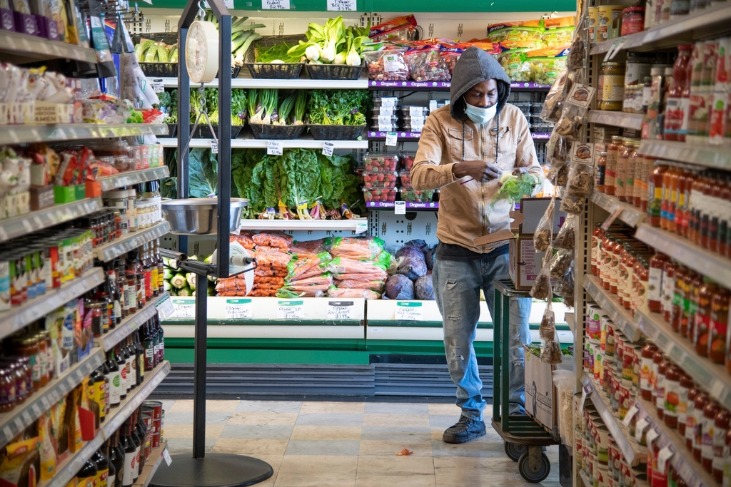 Convenience Foods on the Rise (image credits: rawpixel)