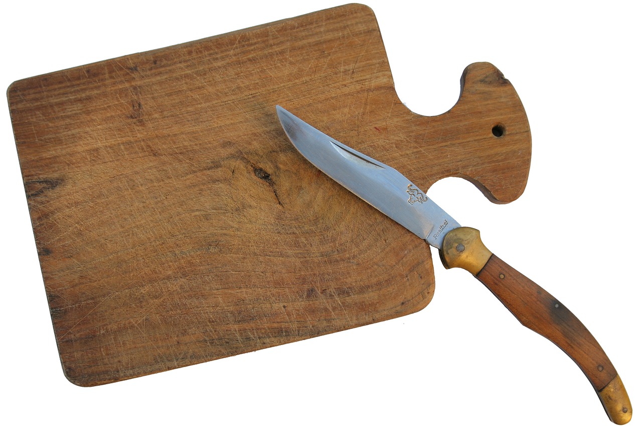 Splintering Wood: A Risk That’s Hard to See (image credits: pixabay)