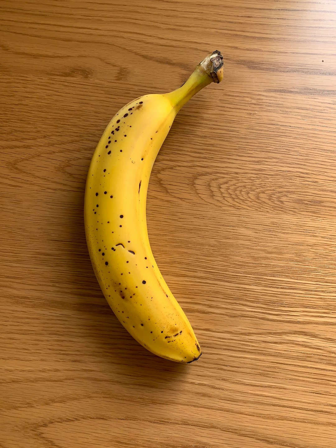 Separation Anxiety: Why Breaking Up Your Banana Bunch Matters (image credits: unsplash)