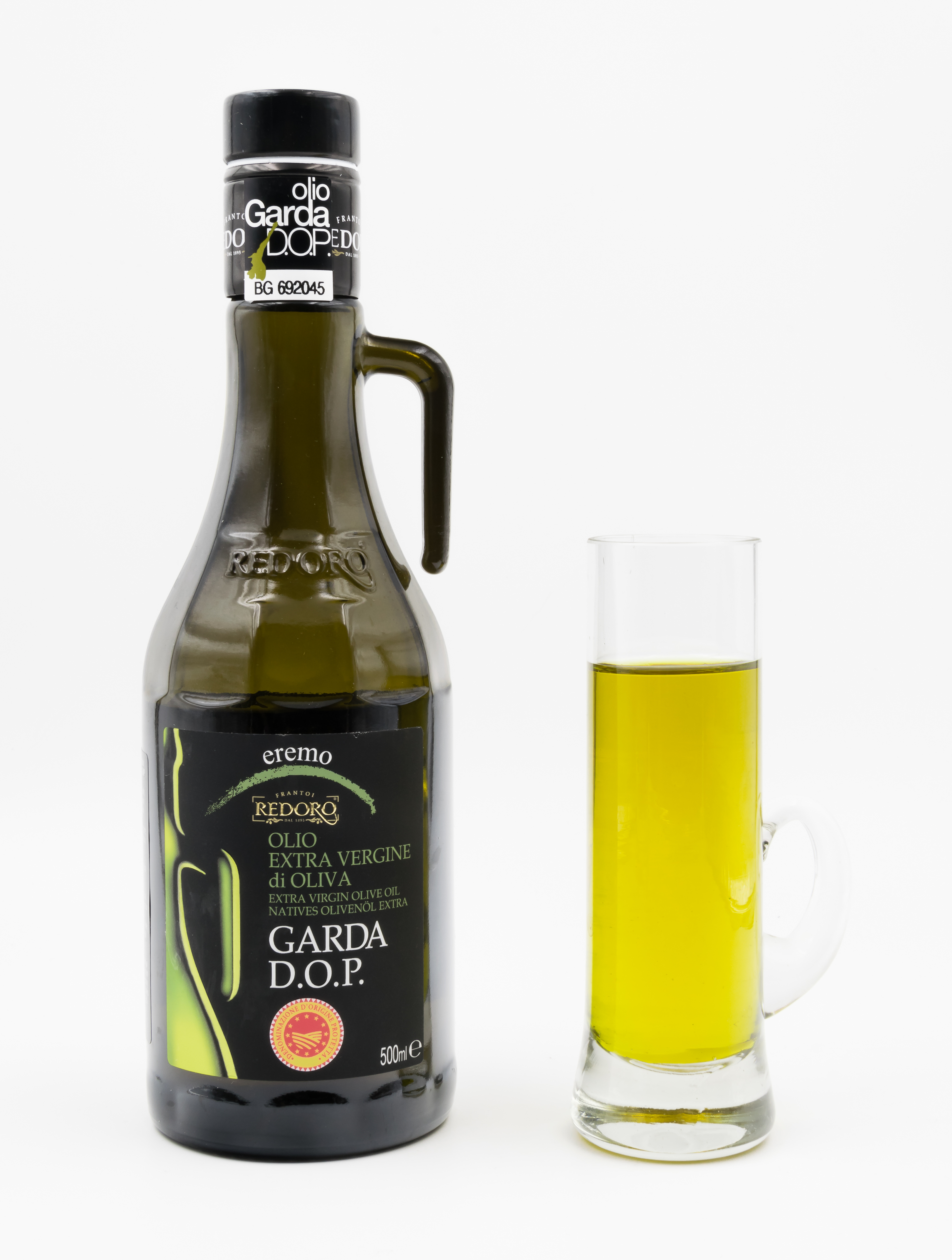 Cold-Pressed Extra Virgin Olive Oil (2 Tbsp/Day) (image credits: wikimedia)