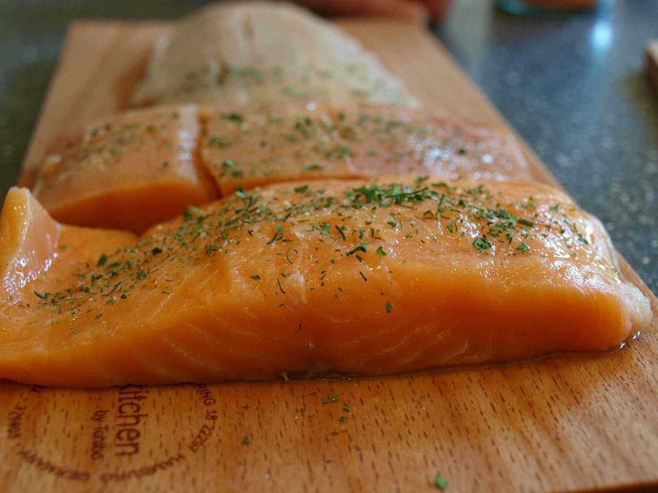 Salmon and Fatty Fish (Image Credits: Pixabay)