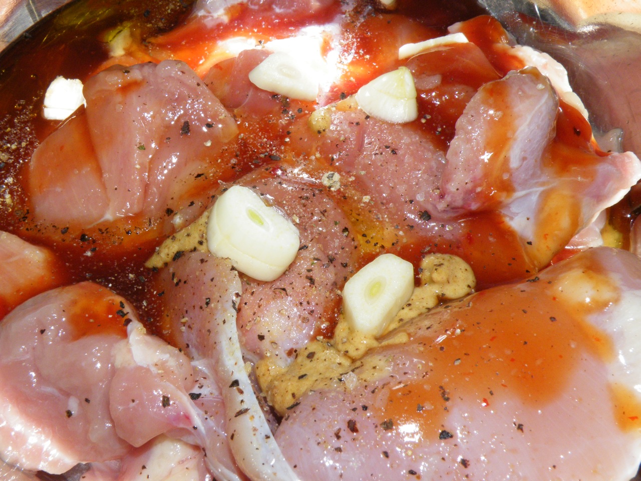 Making Mistakes with Marinade Timing and Acidic Ingredients (image credits: wikimedia)