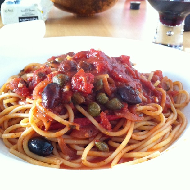 Puttanesca - The Provocative Neapolitan Classic (image credits: flickr)