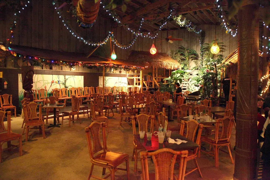 Occupying Premium Seating During Peak Hours (Image Credits: Flickr)