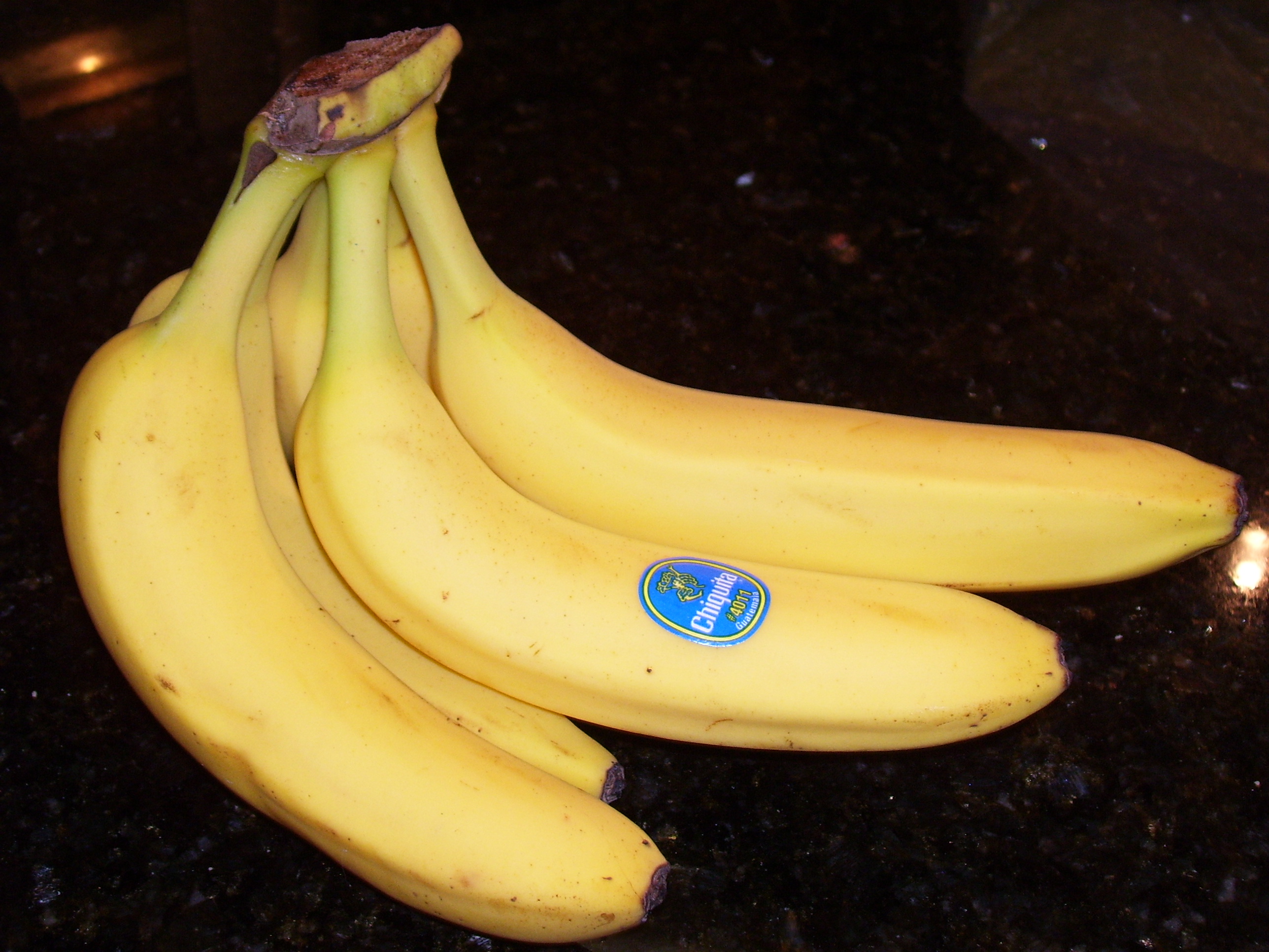 Bananas - The Countertop Kings (image credits: wikimedia)