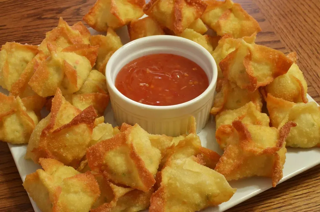 Crab Rangoon (Image Credits: Flickr)