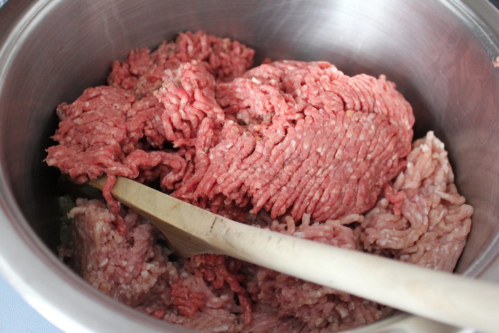 Skipping the Browning Step for Meat (Image Credits: Flickr)