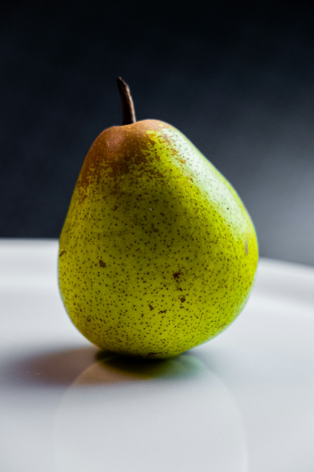 Pears: The Fiber Champion (image credits: unsplash)