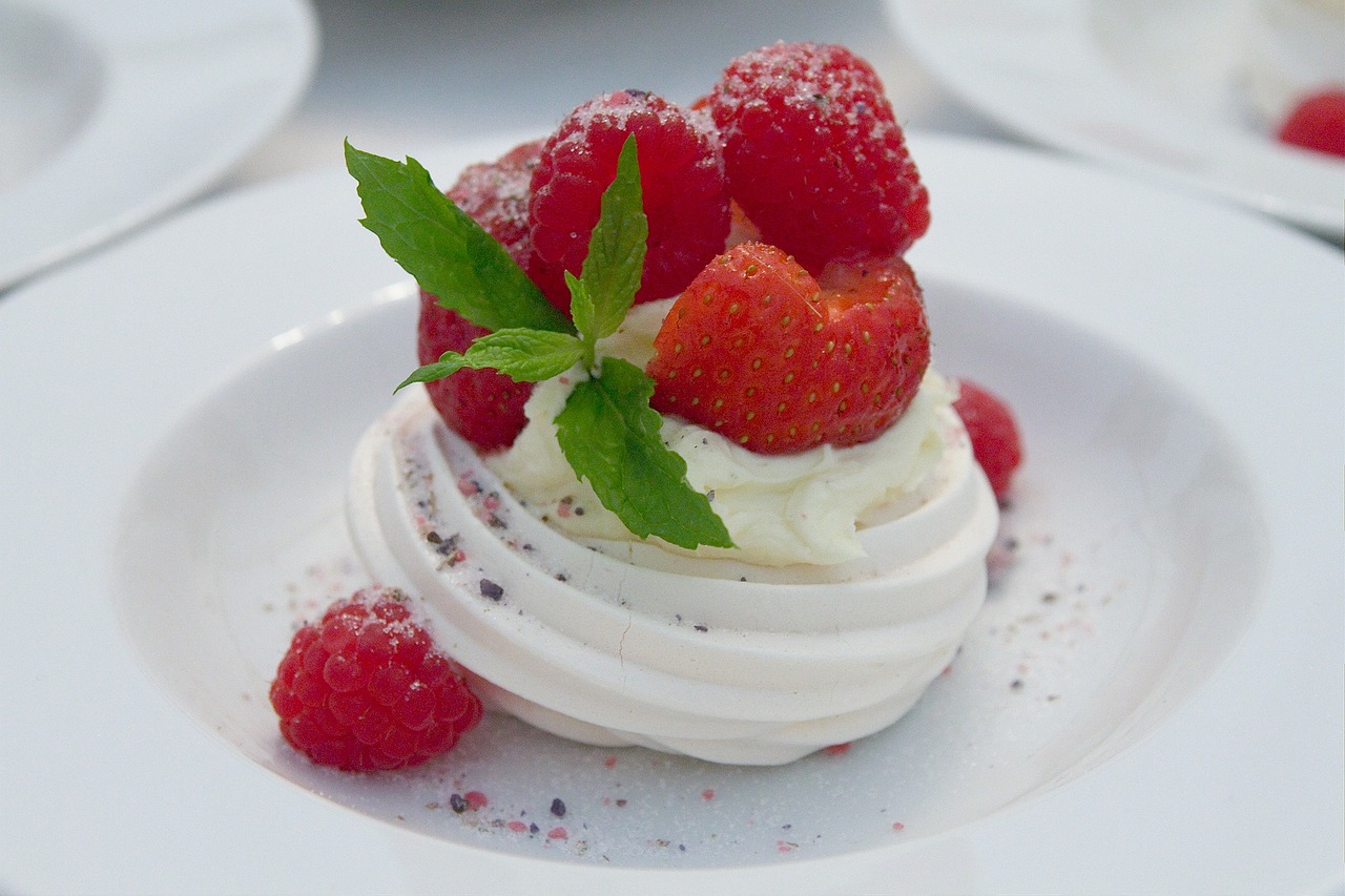 Mini Pavlovas (image credits: pixabay)