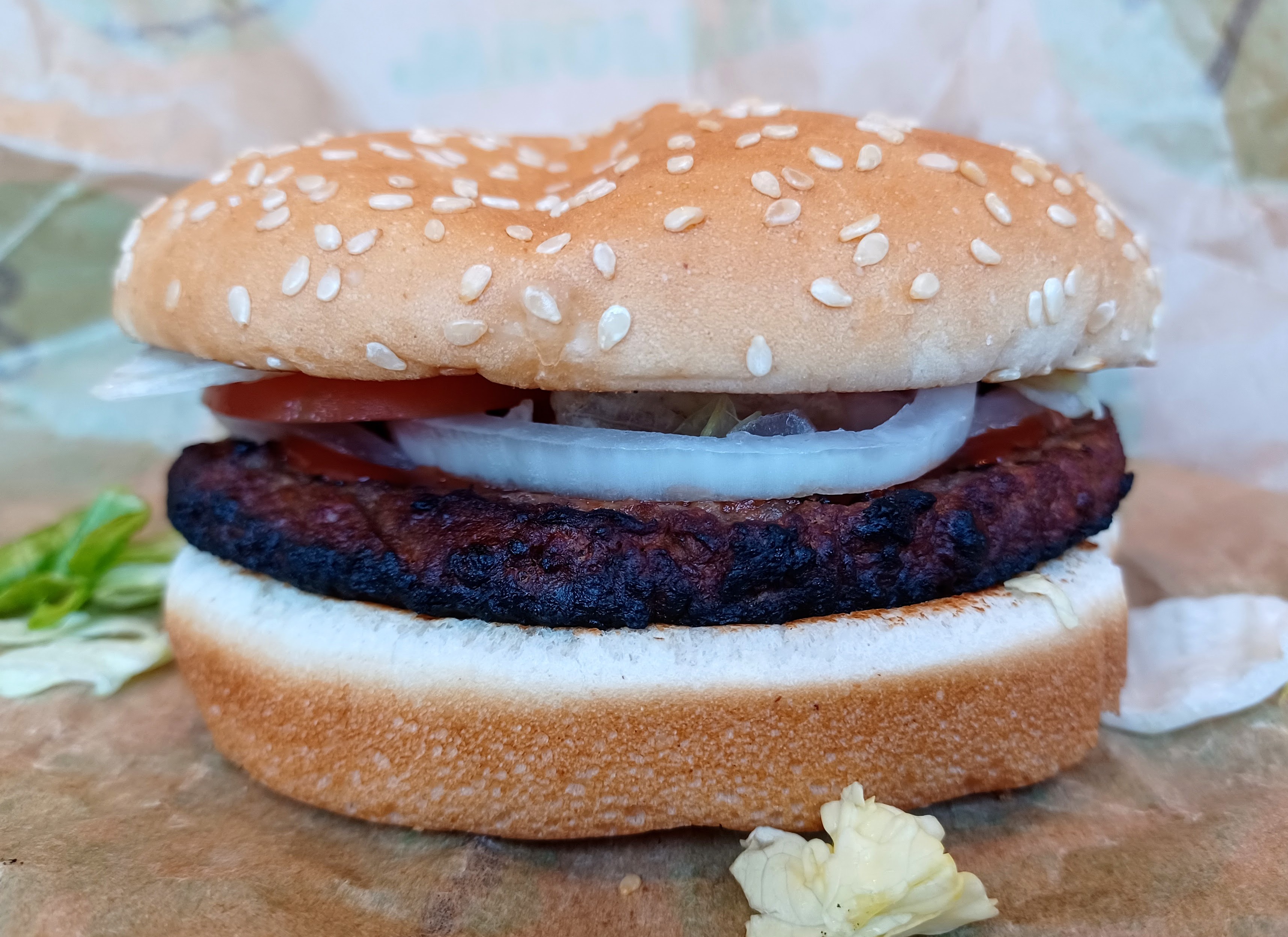 Burger King: Impossible Whopper (No Mayo, No Cheese) (image credits: wikimedia)