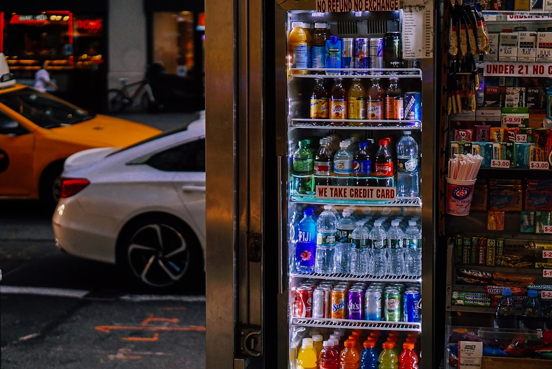1. Late-Night High-Sugar Snacking Increases Diabetes Risk (image credits: unsplash)