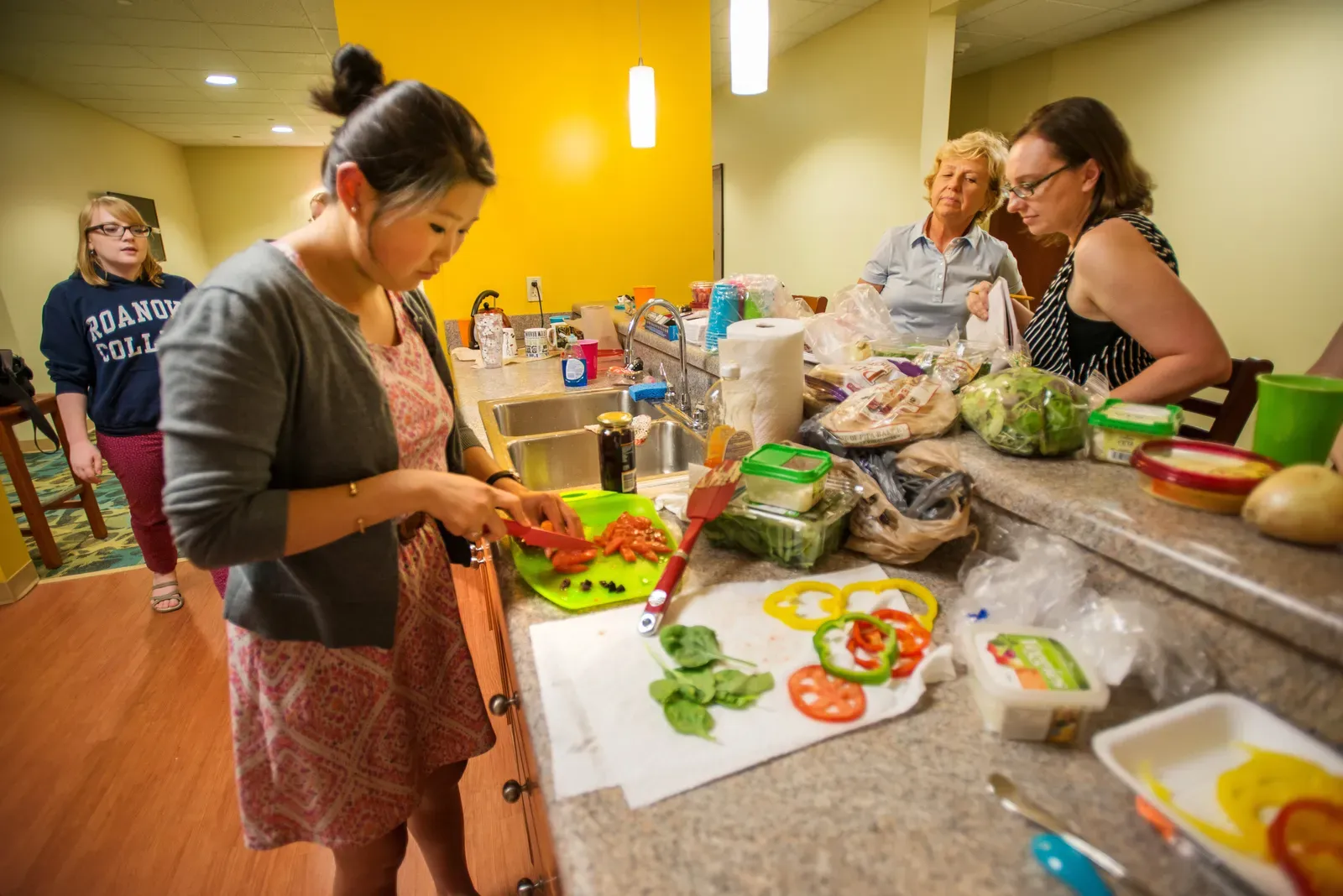 The Power of Strategic Meal Planning on a Shoestring (Image Credits: Wikimedia)