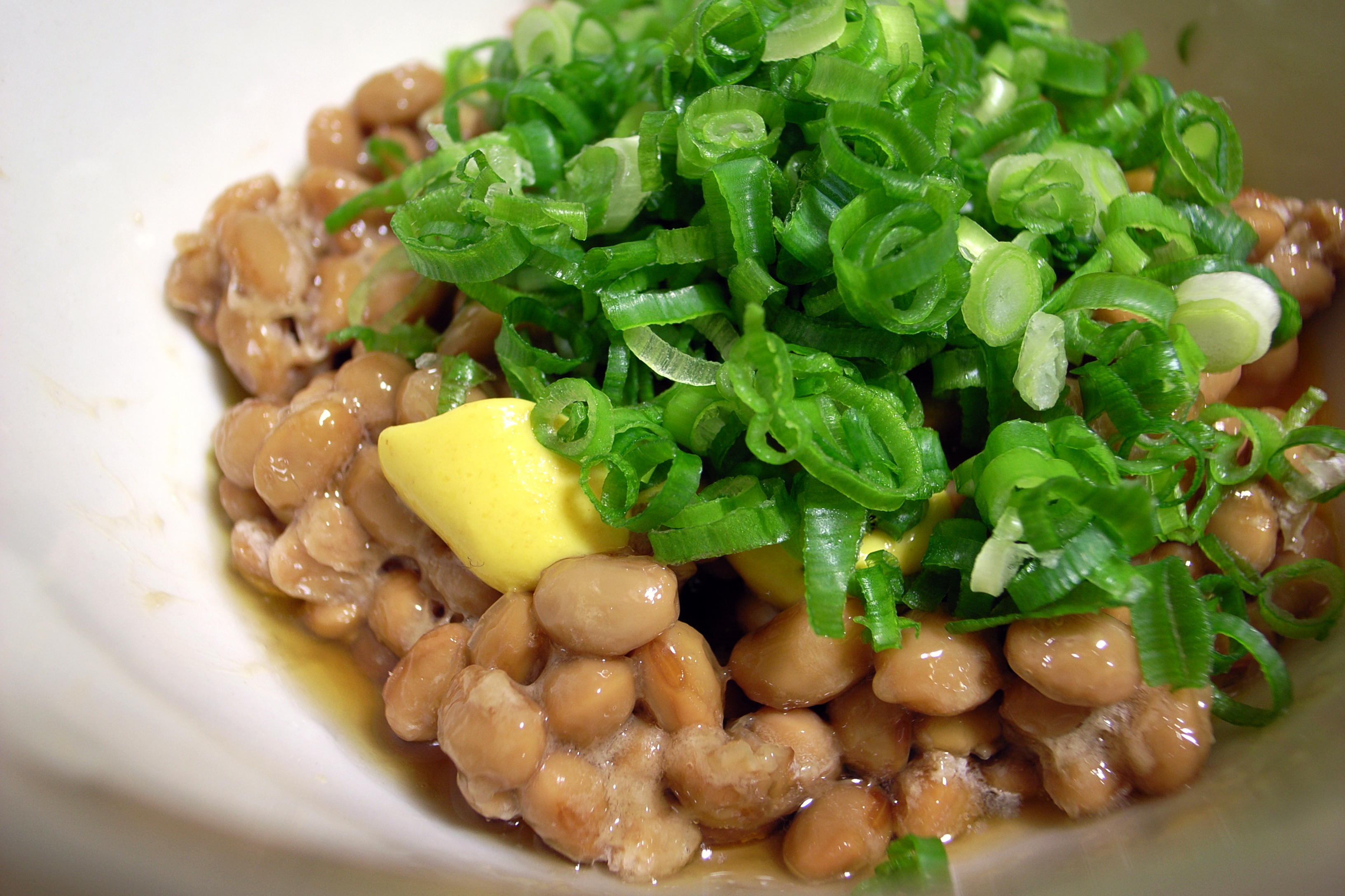 Natto: The Fermented Soybean Powerhouse (image credits: wikimedia)