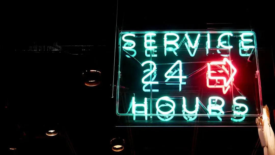 How You Treat Timing Exposes Your Restaurant IQ (Image Credits: Unsplash)