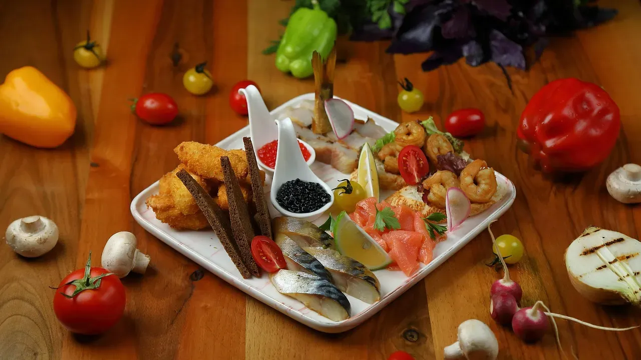 4. Menu Simplification at the Expense of Taste (Image Credits: Pixabay)