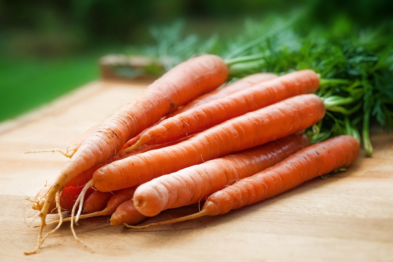 Carrots: Sweet Support for Arteries (image credits: pixabay)