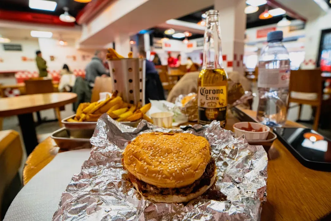 France: Surprising Fast Food Enthusiasm (Image Credits: Unsplash)