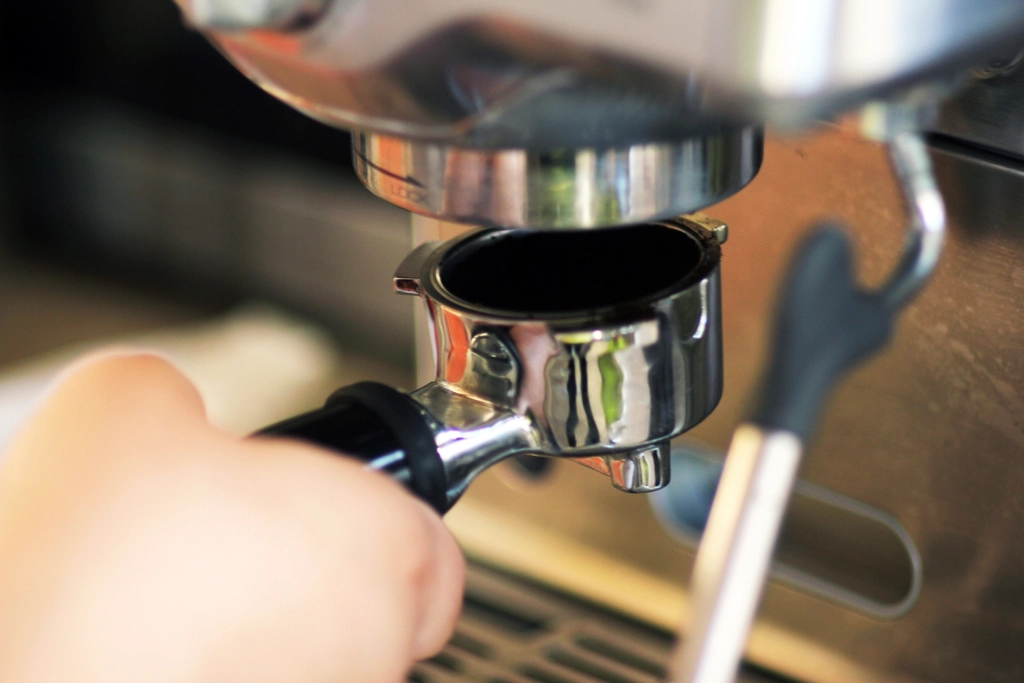 The Evolution to Modern Barista Efficiency (Image Credits: Rawpixel)